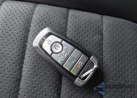 2022 Ford Edge St-Line from USA, damaged, VIN 2FMPK4J90NBA41338